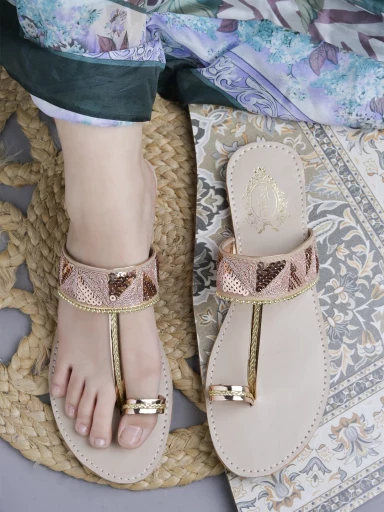 Stylestry Elegant Ethnic Rose-Gold Kolhapuri Flats For Women & Girls