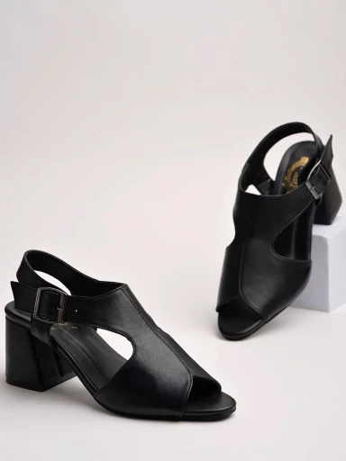 Stylestry Solid Pointed Toe Black Pumps For Women & Girls