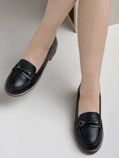 Stylestry upper Buckle Detailed Black Loafers For Women & Gilrs