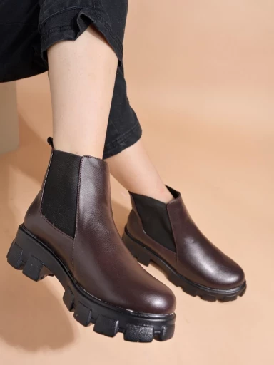 Stylestry Smart Casual Brown Chelsea Boots For Women & Girls