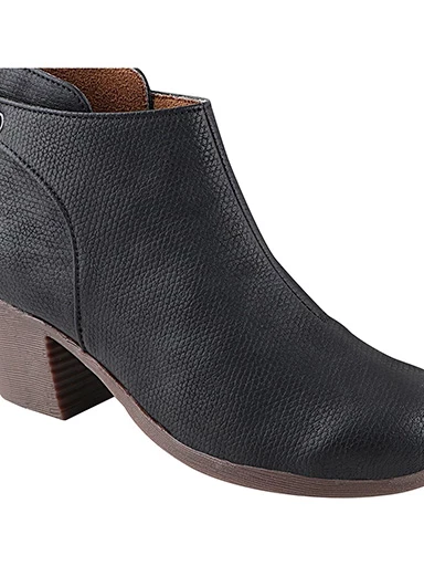 Stylestry Womens & Girls Black Solid Heeled Boots