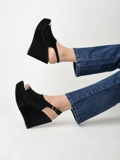 Stylestry Stylish Casual Black Wedges For Women & Girls