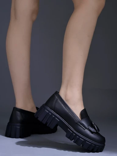 Stylestry upper Bow Detailed Black Loafers For Women & Gilrs