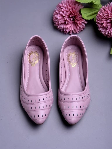Stylestry Comfortable Mauve Bellies For Women & Girls