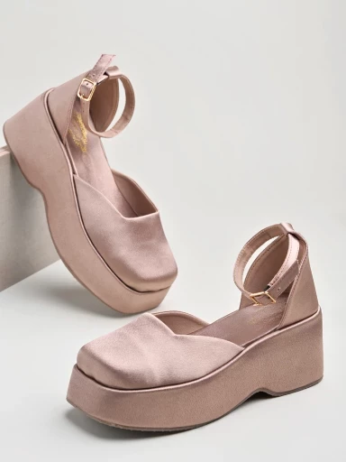 Stylestry Stylish Peach Chic Pumps For Women & Girls