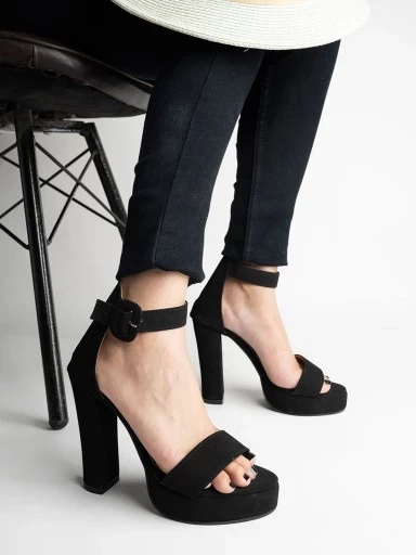 Shoetopia Black Ankle Strap Block Heeled Sandals For Women & Girls