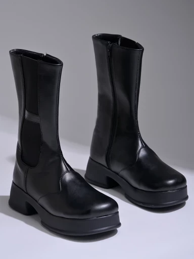 Stylestry Smart Casual Black Long Boots For Women & Girls