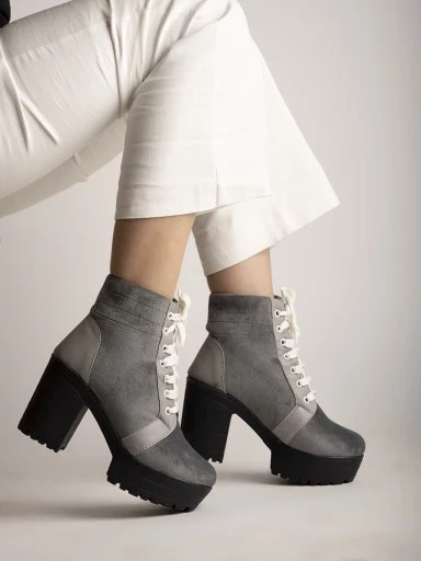 Stylestry Womens & Girls Grey Solid Heeled Boots