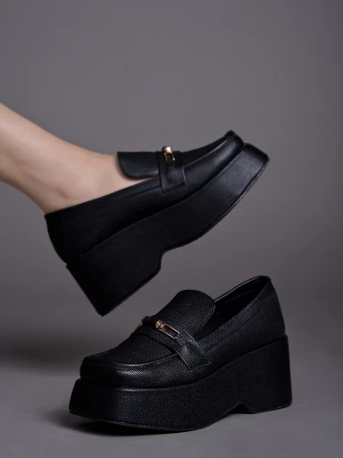 Stylestry Stylish Solid Buckle Detailed Black Pumps For Women & Girls