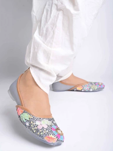 Stylestry Handcrafted Pearl Embroidered Grey Ethnic juttis For Women & Girls