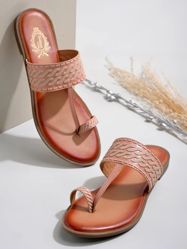 Stylestry Ethnic Peach Kolhapuri Flats For Women & Girls