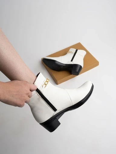Stylestry Elegant Gold Chain Detailed White Boots For Women & Girls