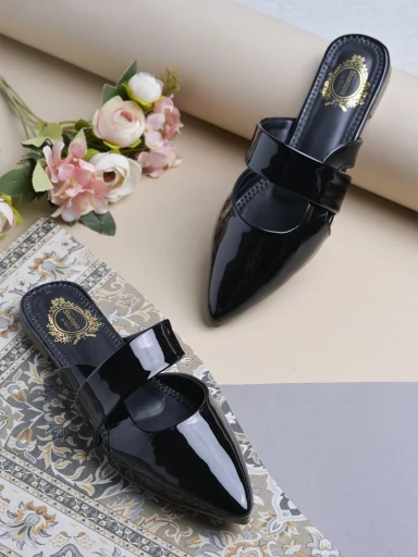 Stylestry Solid Pointed Toe Black Flat Mules For Women & Girls