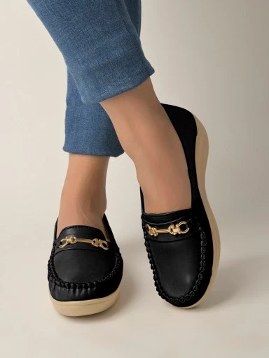 Stylestry Upper Metalic Buckle Detailed Black Loafers For Women & Girls