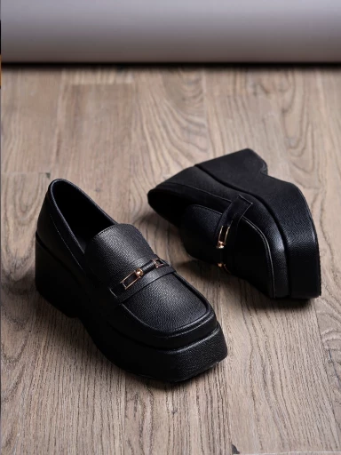 Stylestry Stylish Solid Buckle Detailed Black Pumps For Women & Girls