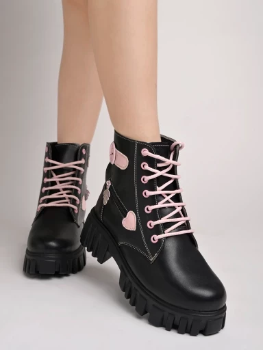 Stylestry Smart Casual Lace-up Detailed Black Boots For Women & Girls