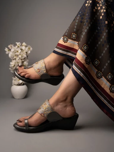 Stylestry Embroidered Ethnic Grey Kolhapuri Wedgess For Women & Girls