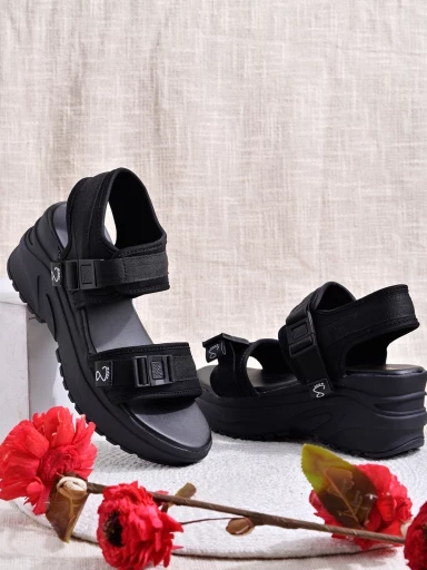 Stylestry Comfortable  & Sporty Black Sandals For Women & Girls