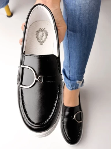 Shoetopia Smart Casual Chain Detailed Black Loafers For Women & Girls