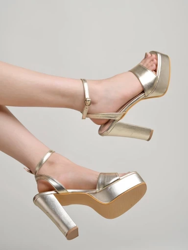 Stylestry Casual Ankle Strap Golden Heeled Sandals For Women & Girls