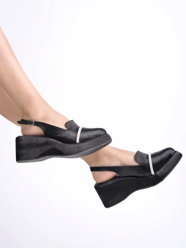 Stylestry Stylish Black Platform Heels For Women & Girls