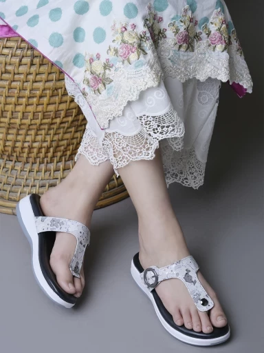 Stylestry Floral Black Print Slip-On Flats For Women & Girls