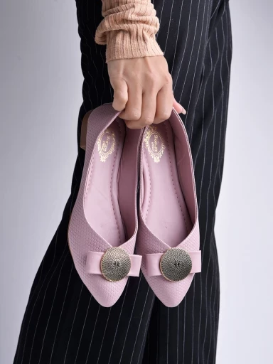 Stylestry Oversized Bow Detailed Mauve Bellies For Women & Girls