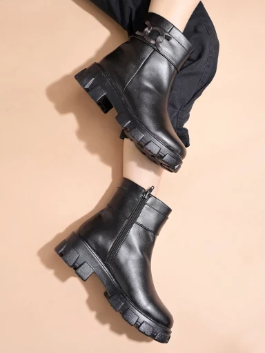 Stylestry Smart Casual Side Buckle Detailed Black Boots For Women & Girls