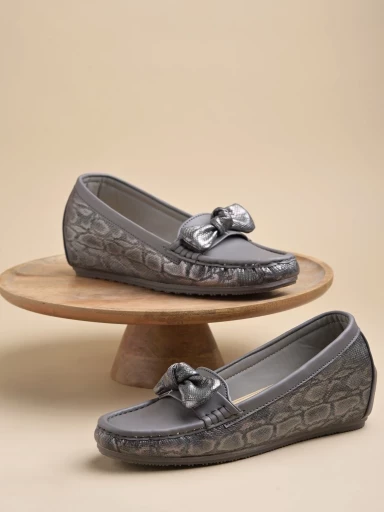 Stylestry upper Bow Detailed Grey Loafers For Women & Gilrs