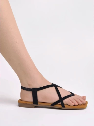 Stylestry Casual Black Flat Sandals For Women & Girls