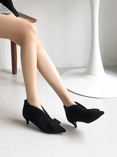 Stylestry Solid Bow Detailed Black Pumps For Women & Girls