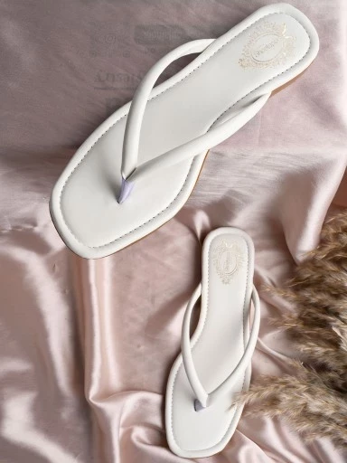 Stylestry Open Toe Solid White Flats For Women & Girls