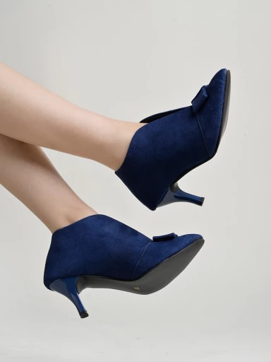 Shoetopia Solid Bow Detailed Blue Pumps For Women & Girls