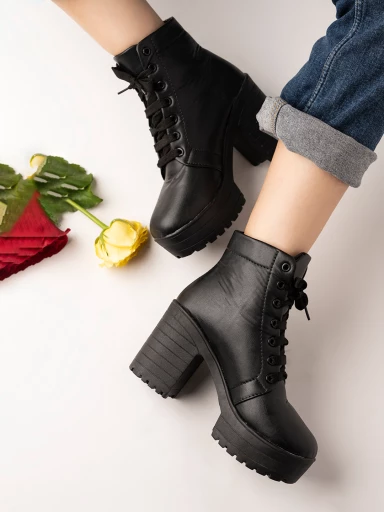 Shoetopia Womens & Girls Black Solid Lace Up Boots