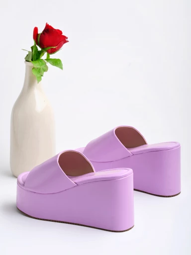 Shoetopia Fashionable Mauve Platform Heels For Women & Girls