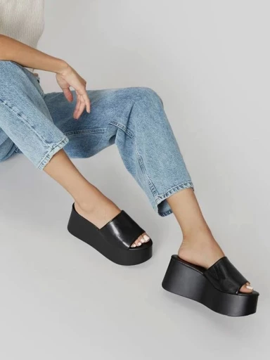 Shoetopia Fashionable Solid Black Platform Heels For Women & Heels